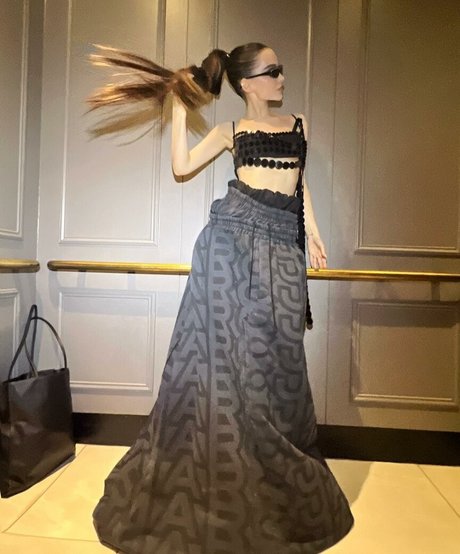 Dove Cameron onlyfans topless