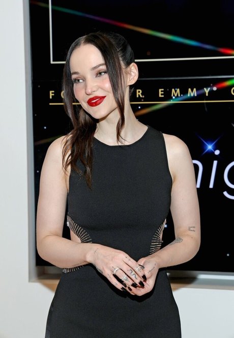 Dove Cameron onlyfans nude porn