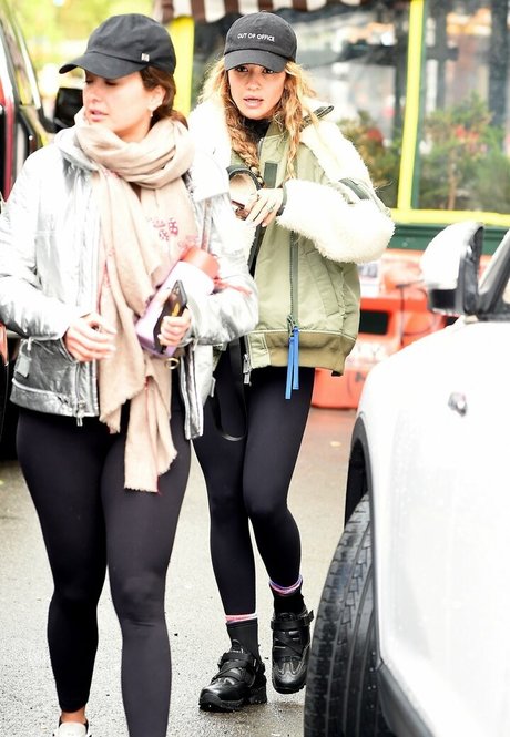 hot milf onlyfans free naked snap