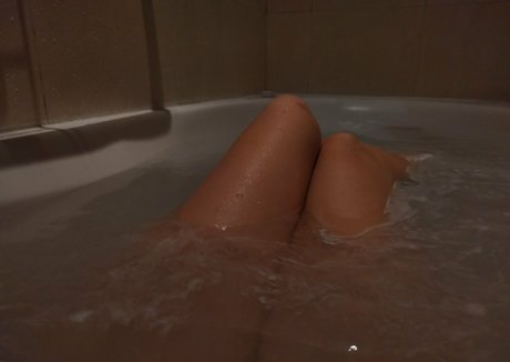 hotterthanhellxx naked onlyfans pics