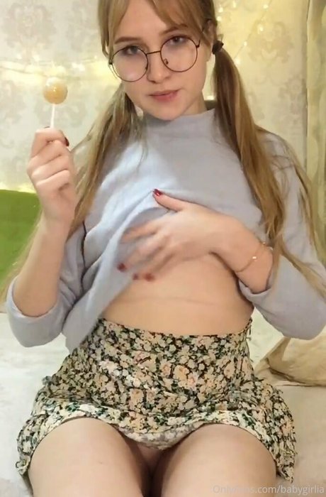 baby333rlia onlyfans nude porn