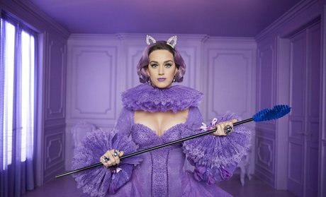 undressing onlyfans free naked depiction