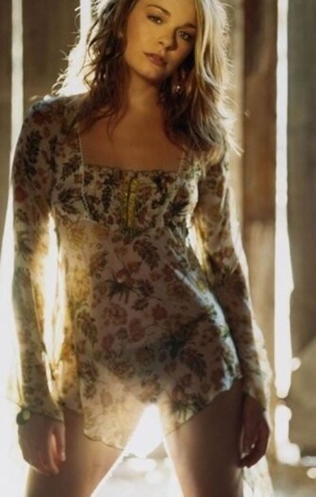 Leann Rimes onlyfans model images