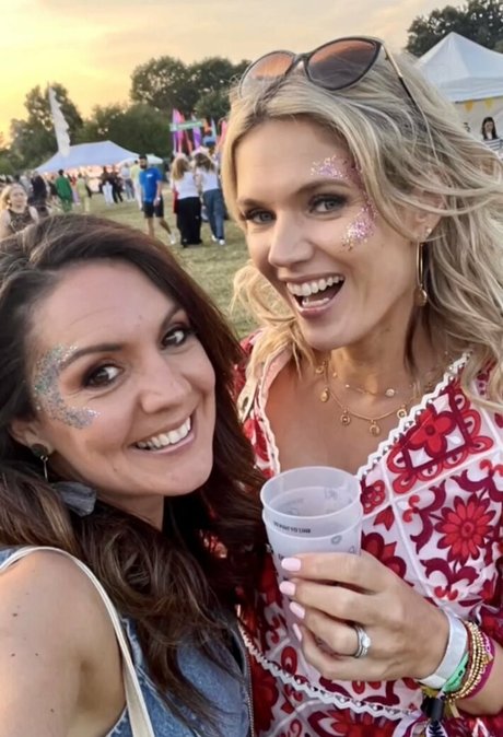 Laura Tobin onlyfans explicit content