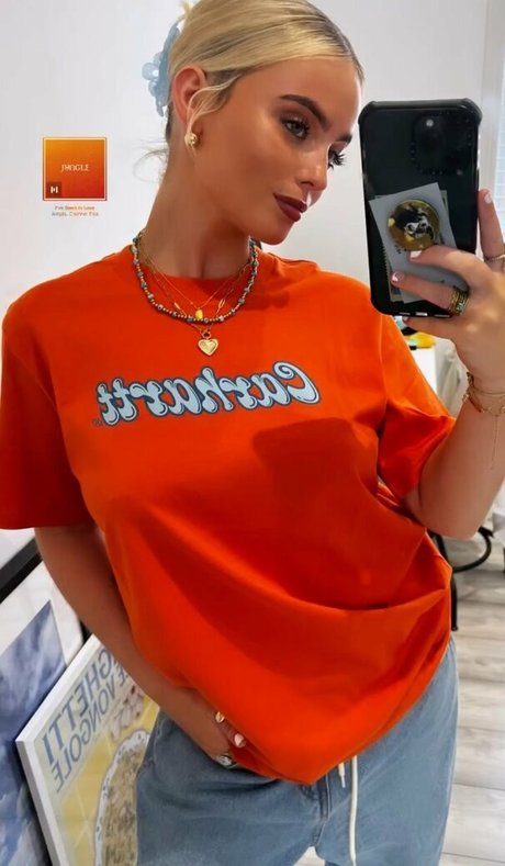 Millie Gibson on onlyfans