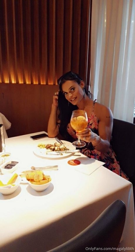 magalylilith Profile pic