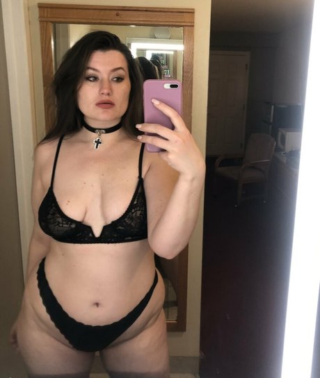 Tori Assins onlyfans exposed