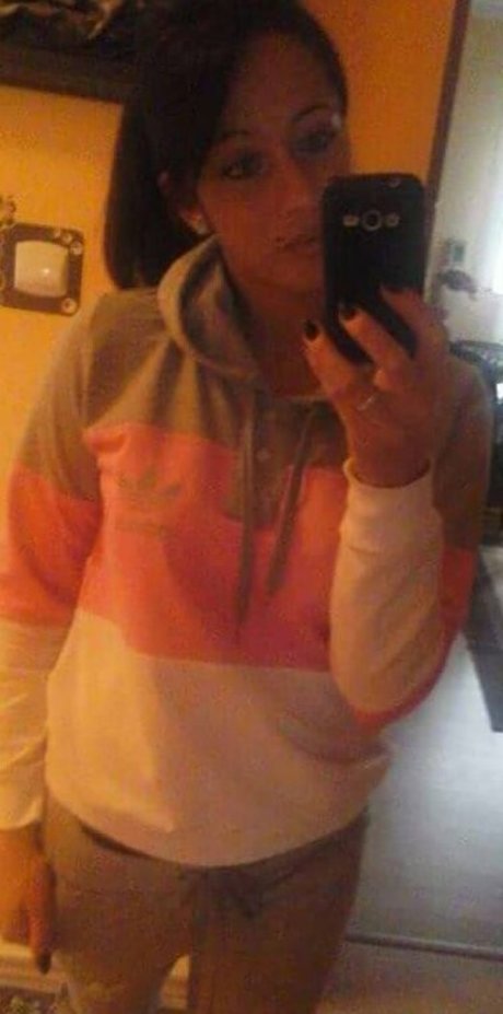 Gabriele Oliveira onlyfans leaked naked