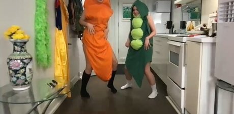 littlesugarpea onlyfans fotos