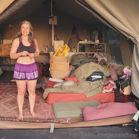 leaandbear only fans content