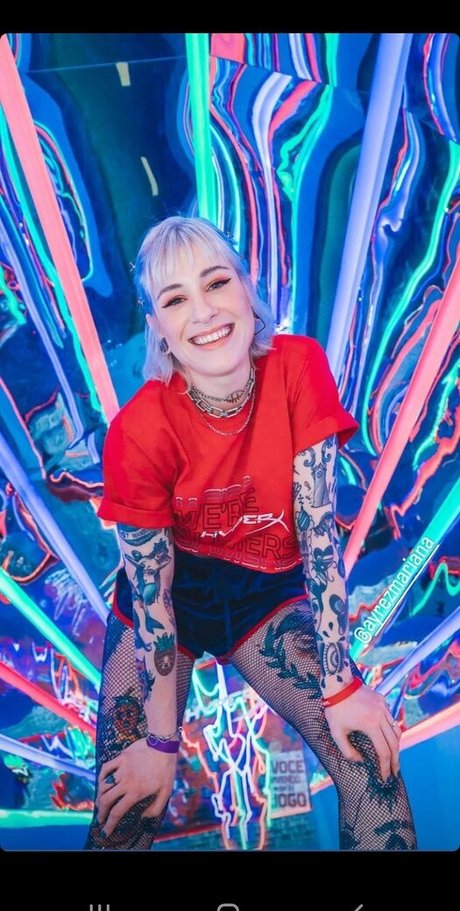 Mariana Ayres onlyfans leaked tits