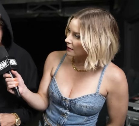 Renee Paquette leaked onlyfans pictures