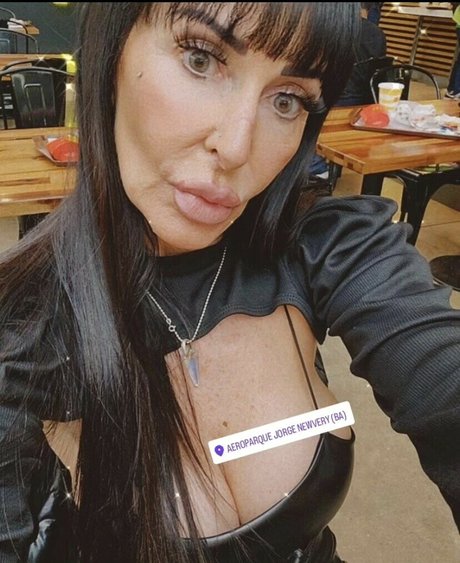 Marina Salazar onlyfans nude pictures