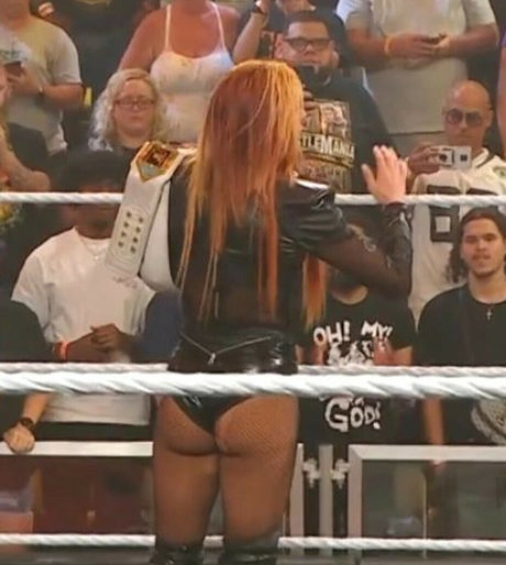 Becky Lynch nudes onlyfans leak