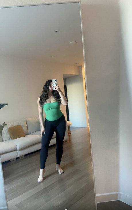 Mary Noura nude onlyfans pics