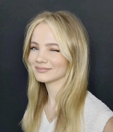 Freya Allan leaked naked onlyfans