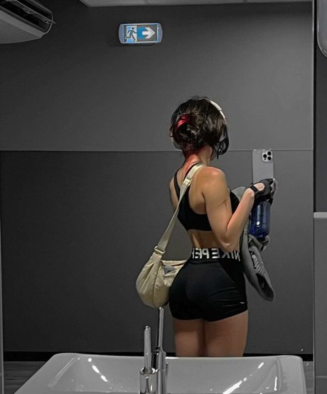 sanymaaa onlyfans photo