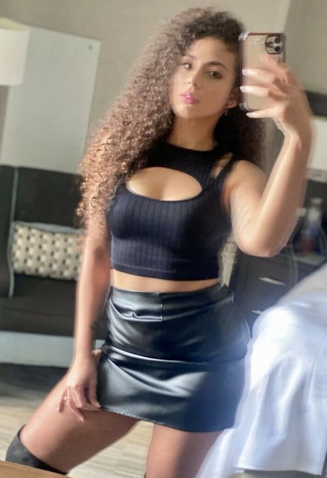 Samantha Irvin only fans leaks