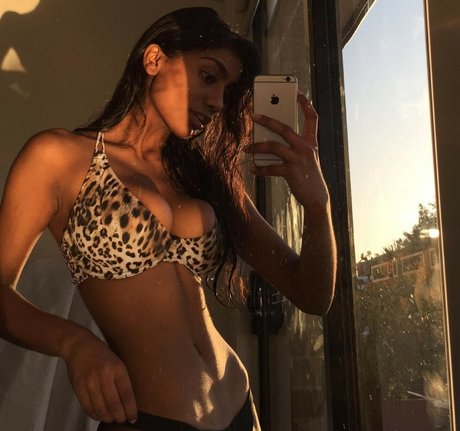 shreya naidoo onlyfans picture