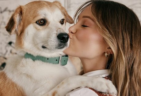 Olivia Holt only fans pictures