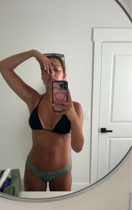 Addie Forche nude only fans leaks