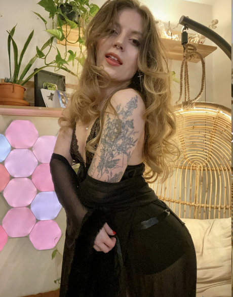 MissMousieMouse only fans nude leaks