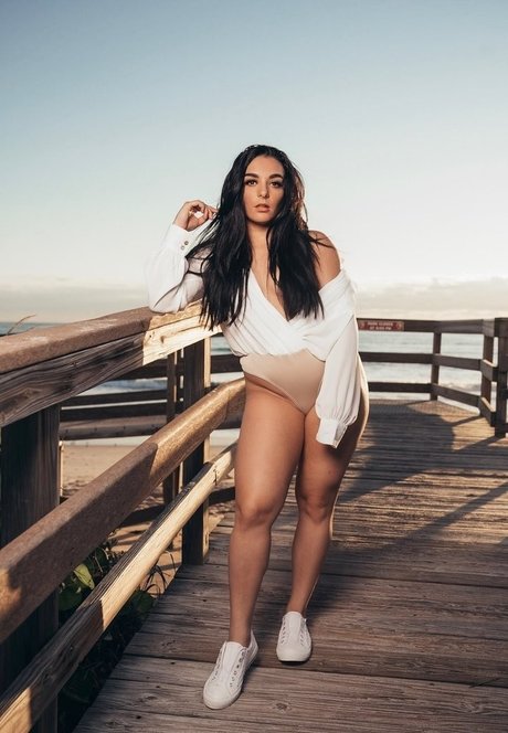 Deonna Purrazzo leaked onlyfans naked