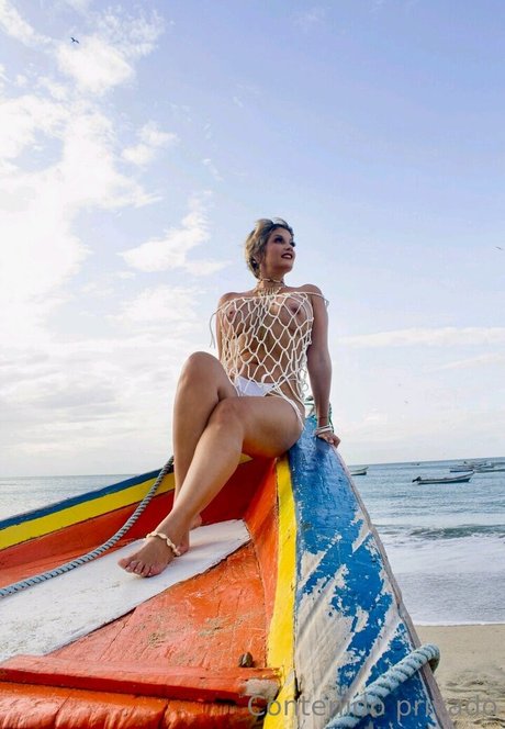 Monicest nude porn onlyfans