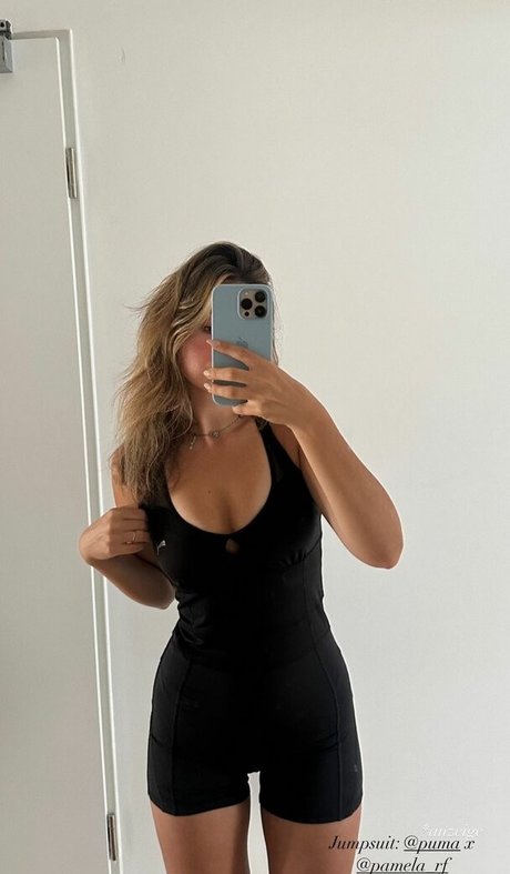 Jessy Hartel sexy onlyfans