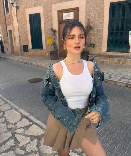 Jessy Hartel only fans photos