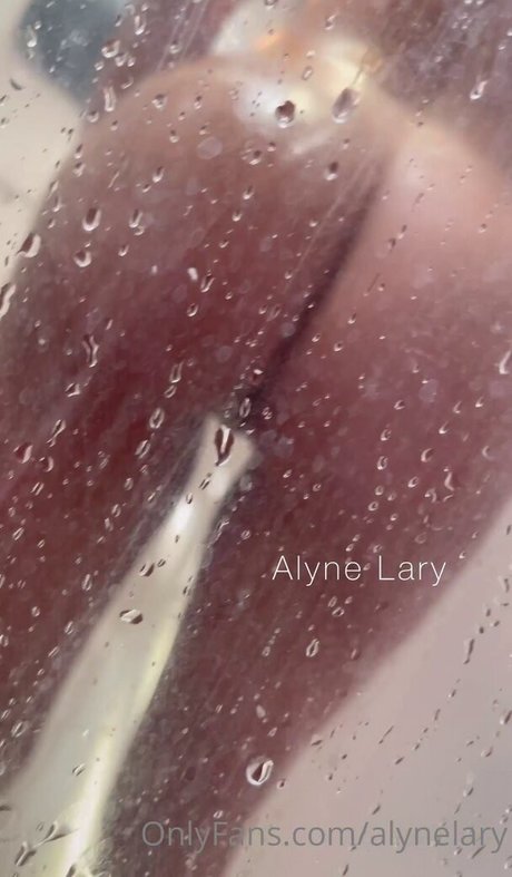 Alyne Lary onlyfans leak porn