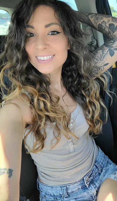 MelonieMac porn onlyfans leak