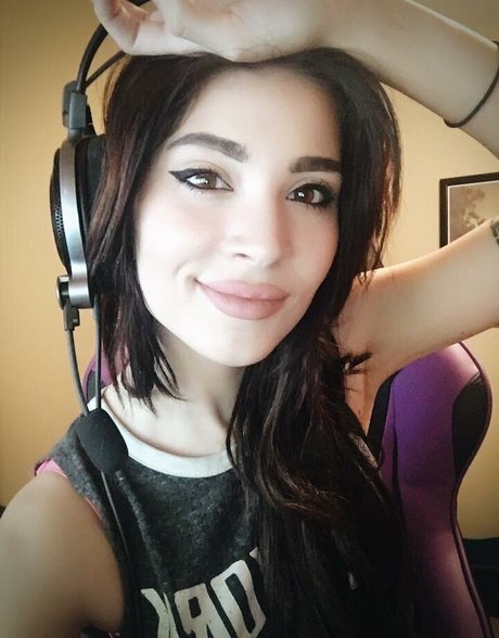 MelonieMac onlyfans xxx