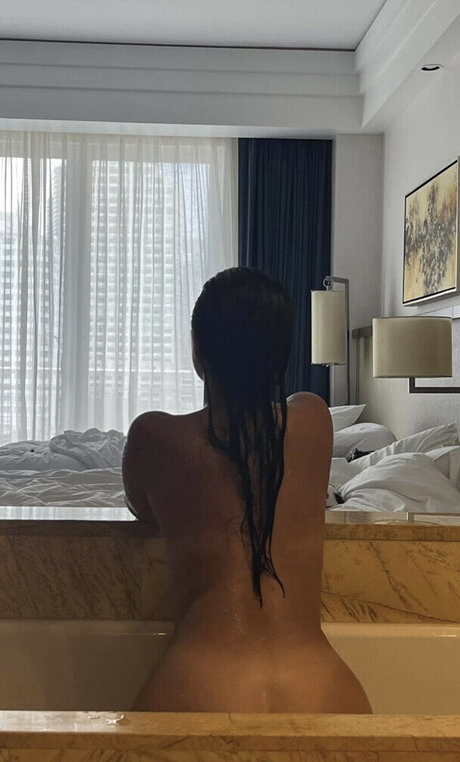 Julia Kelly Profile pic