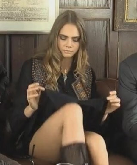 Cara Delevingne only fans content