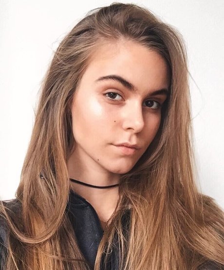 Amberleigh West onlyfans nudes leaks