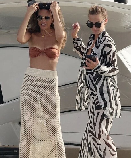 Michelle Keegan onlyfans lean