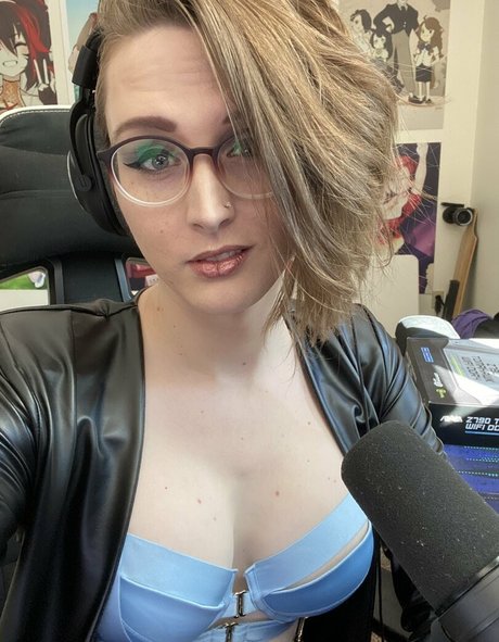 VeronicaJae tits onlyfans