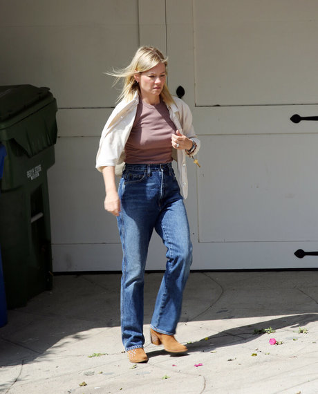 Elisha Cuthbert leaks onlyfans porn