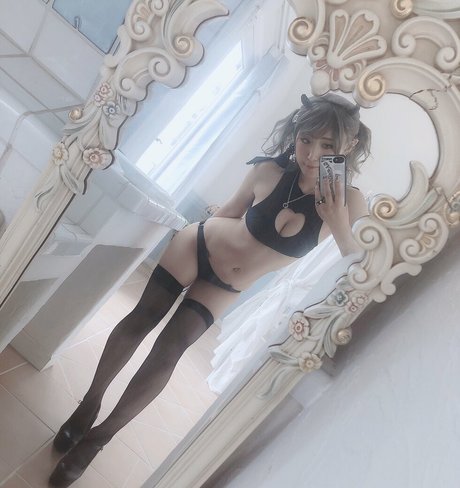 tsunko p naked only fans