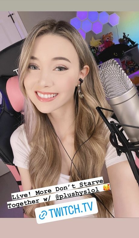 asian pawg onlyfans art naked shot