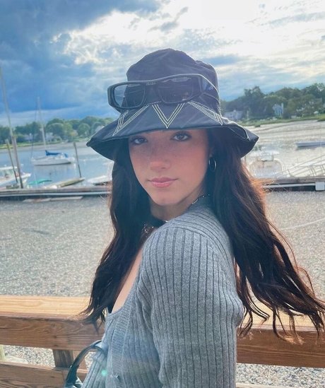 Charli D Amelio en onlyfans