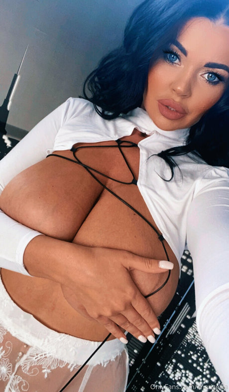 sharizelka onlyfans uncensored