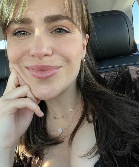 Nicolle Gironda onlyfans star