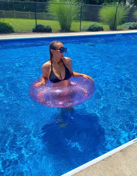 Angelina Cross onlyfans leaked xxx