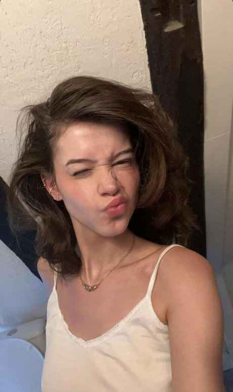 Lea Elui leak onlyfans