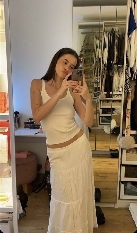 Lea Elui onlyfans star