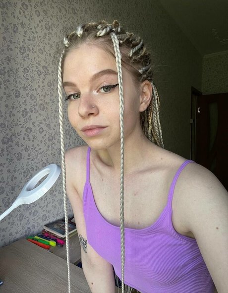 ebony girls onlyfans naked images