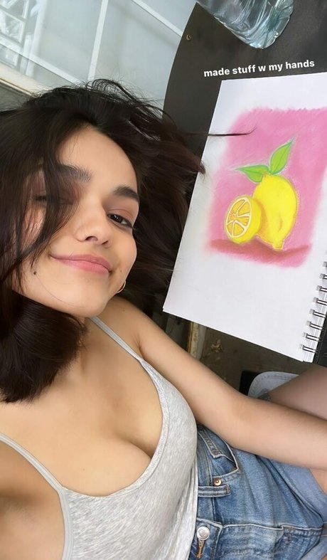 Rachel Zegler nude only fans leaks