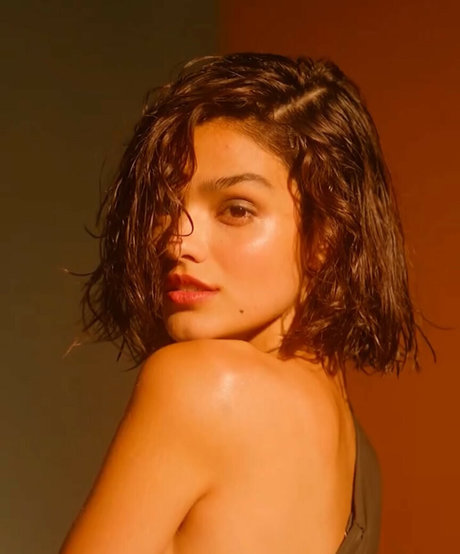 Rachel Zegler Profile pic